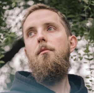 Meet your Posher, Taj